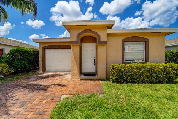 East Ridge, 551 E Ridge Cir, Boynton Beach, Florida 33435, image 1