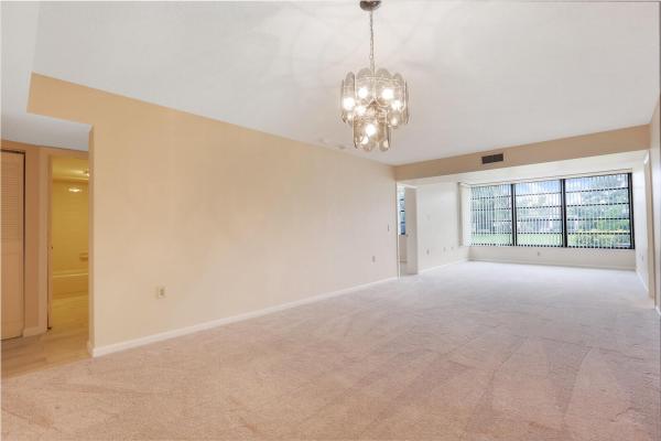 Whitehall, 3640 Whitehall Dr #105, West Palm Beach, Florida 33401, image 1