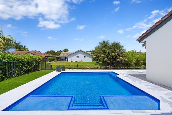 Boca Lake Estates, 6973 NW 3rd Ave, Boca Raton, Florida 33487, image 3