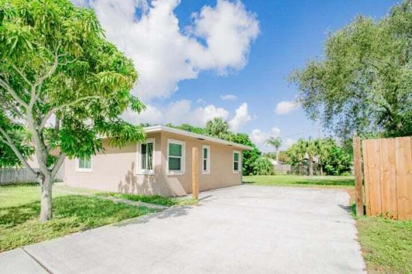 Mercer Park, 1221 Wellington St, West Palm Beach, Florida 33401, image 1