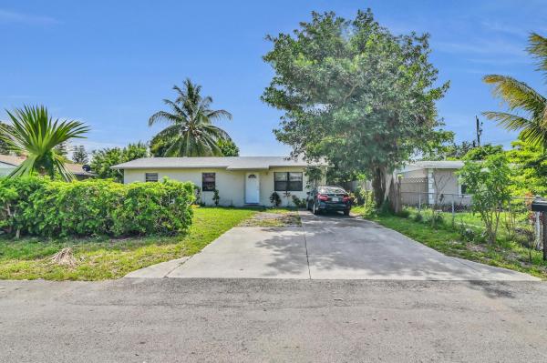 Lake Worth Beach No HOA, 3575 April Ave, Lake Worth Beach, Florida 33461, image 1