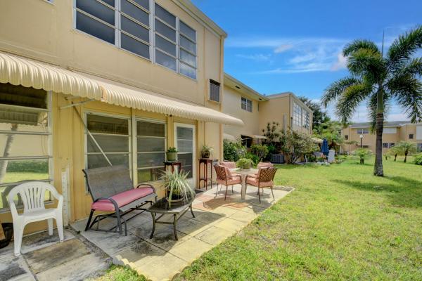 Village Royale, 2181 NE 1st Ct #103, Boynton Beach, Florida 33435, image 2