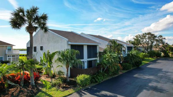 The Sands, 3225 S Lakeview Cir #22203, Fort Pierce, Florida 34949, image 1