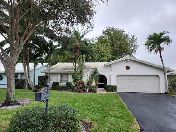 Cameo Woods, 22367 Greentree Cir, Boca Raton, Florida 33433, image 1