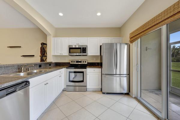 Towne Place, 1543 Westchester Ave, Wellington, Florida 33414, image 2