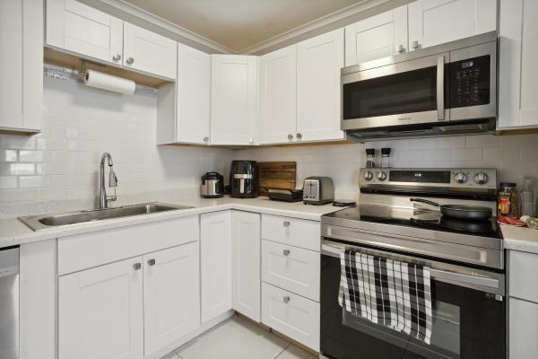 Hillside Park, 735 Franklin Rd, West Palm Beach, Florida 33405, image 1