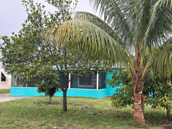 Englewood Manor, 3014 Vassallo Ave, Lake Worth Beach, Florida 33461, image 1