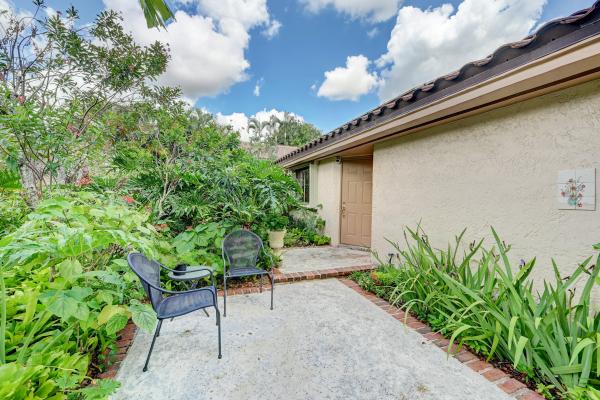 Starlight Cove, 693 NW 38th Ter, Deerfield Beach, Florida 33442, image 2