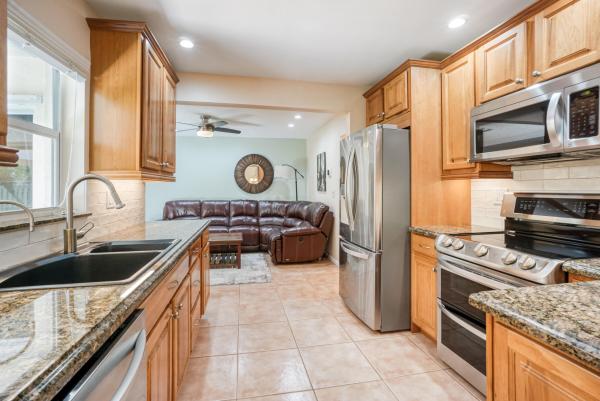 The Willows, 201 Dove Cir, Royal Palm Beach, Florida 33411, image 2