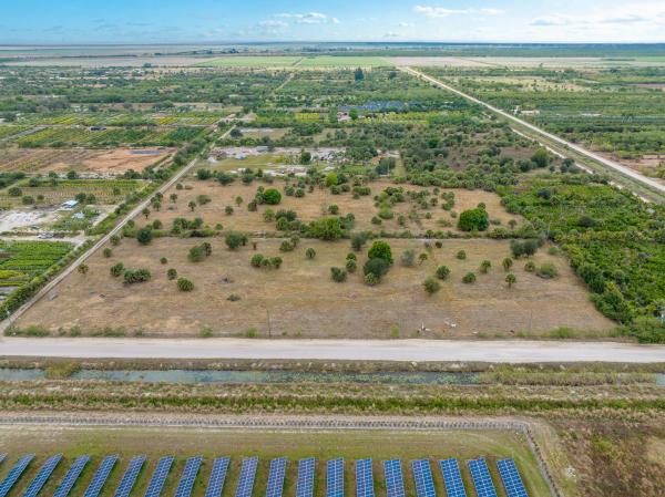 Santa Rosa Groves, Carol St, Loxahatchee, Florida 33470, image 2