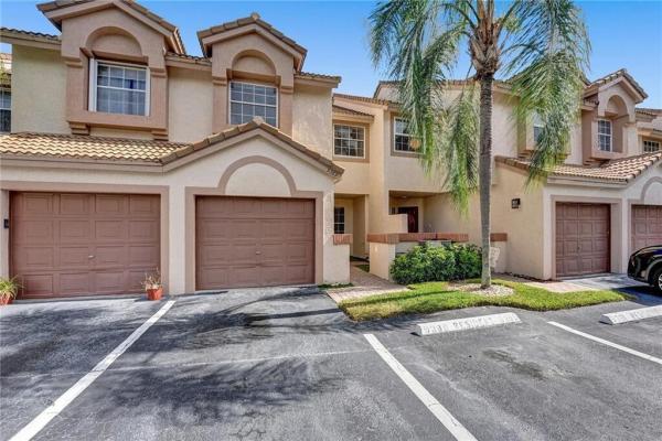 Coral Lake At Boca Raton, 9389 Boca River Cir, Boca Raton, Florida 33434, image 1