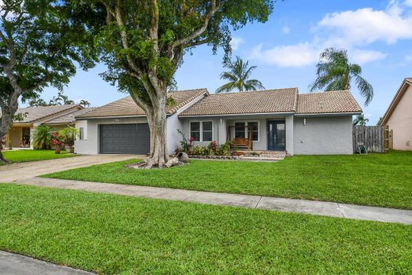 Timbers Of Boca, 21240 Hazelwood Ln, Boca Raton, Florida 33428, image 1