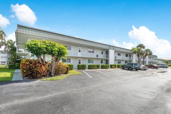 Windsor Park North, 109 Wettaw Ln #103, North Palm Beach, Florida 33408, image 1