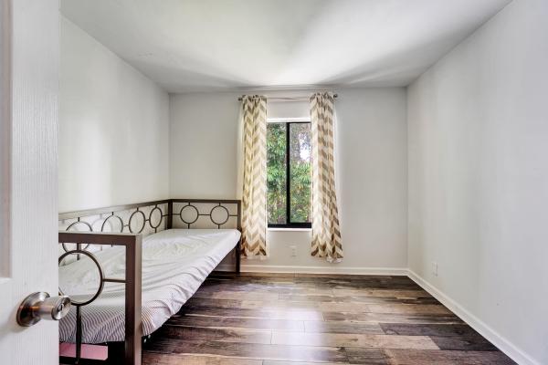 The Palm Club West Village, 3664 Alder Dr #F2, West Palm Beach, Florida 33417, image 1
