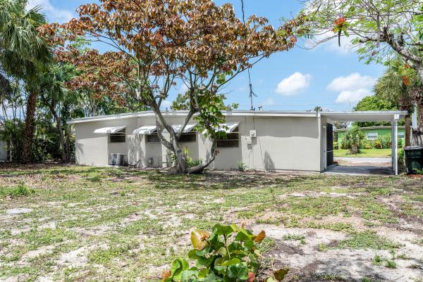 Lake Osborne Estates, 1534 Cochran Dr, Lake Worth, Florida 33461, image 2