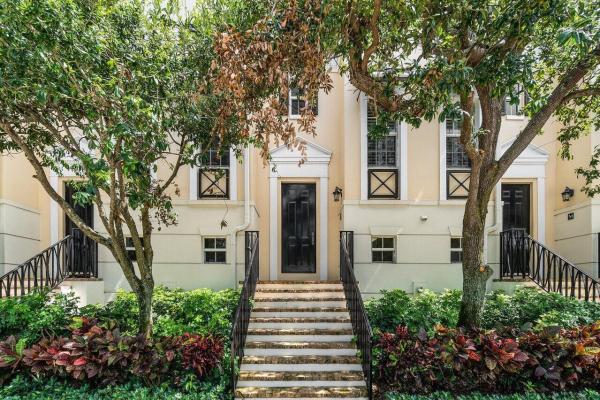 Town Square, 75 NE 5th Ave #L, Delray Beach, Florida 33483, image 1