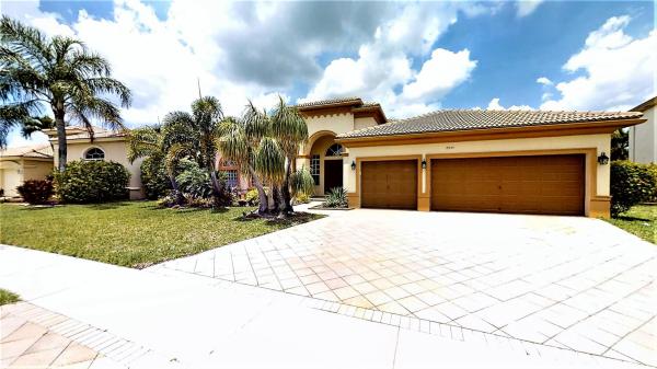 Royal Estates, 2944 Fontana Pl, Royal Palm Beach, Florida 33411, image 1