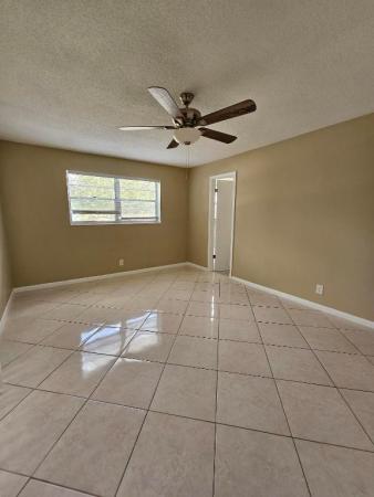 Camden At Century Village, 376 Camden P, West Palm Beach, Florida 33417, image 1