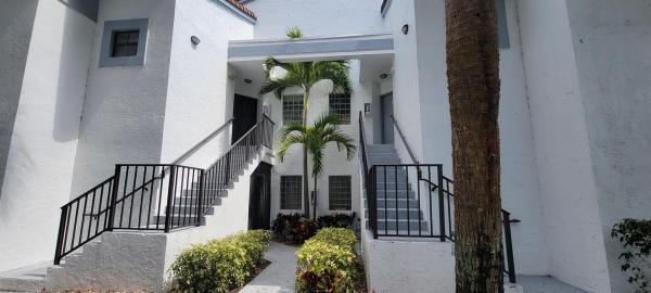 Alexandra Village, 5430 Firenze Dr #B, Boynton Beach, Florida 33437, image 1
