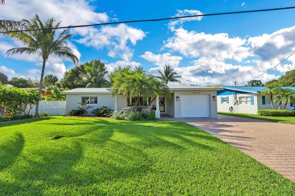 Surfside, 1829 Eucalyptus Ave, Fort Pierce, Florida 34949, image 1