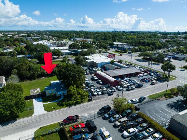 Maravilla Gardens, 406 Palm Ave, Fort Pierce, Florida 34982, image 2