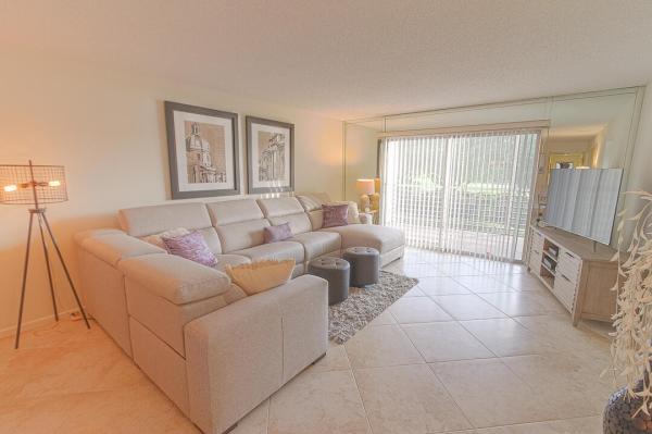 Aruba Village, 3301 Aruba Way #H2, Coconut Creek, Florida 33066, image 1