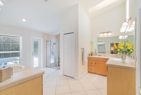 Deer Creek Golf Estates, 588 Deer Creek Run, Deerfield Beach, Florida 33442, image 3