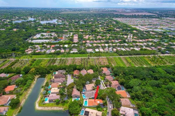 Whittier Oaks At Terramar, 6820 NW 75th Pl, Parkland, Florida 33067, image 2