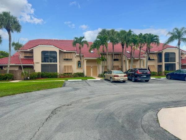 Lakeside Of Banyan Springs, 10204 Mangrove Dr #204, Boynton Beach, Florida 33437, image 1