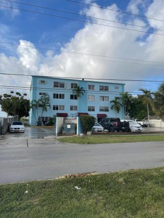 Sommerset, 1060 Crystal Lake Dr #104, Deerfield Beach, Florida 33064, image 1