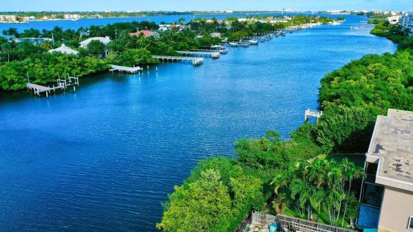 Southgate, 3605 S Ocean Blvd #322, South Palm Beach, Florida 33480, image 1