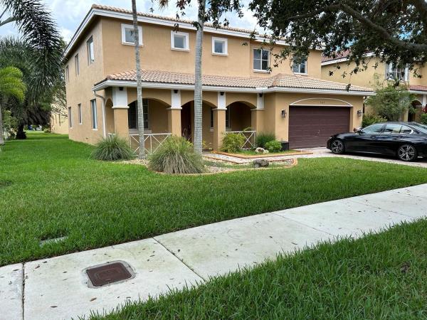 Sport Acres, 945 NW 206th St, Miami Gardens, Florida 33169, image 1