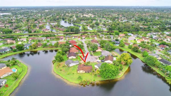 Atlantic Estates, 5147 Sandusky Ave, Lake Worth Beach, Florida 33463, image 1