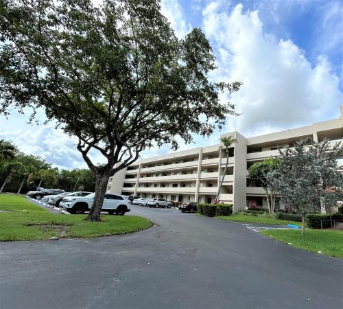 Eton At Spring Lakes, 3154 Via Poinciana #311, Lake Worth Beach, Florida 33467, image 1