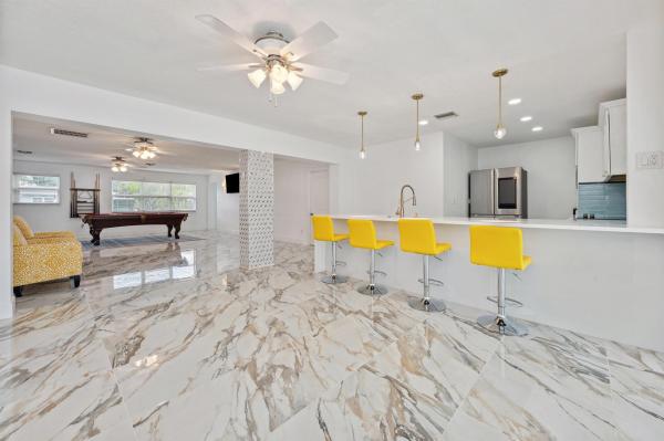 Lake Shore Villas, 426 Virginia Dr, Lake Worth Beach, Florida 33461, image 1