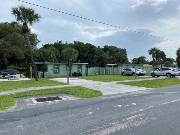 Pinewood Heights, 715 NW 7th Ave, Pompano Beach, Florida 33060, image 1