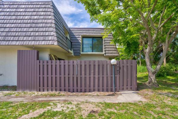 Woodstock Townhomes, 1793 N Congress Ave, West Palm Beach, Florida 33401, image 1