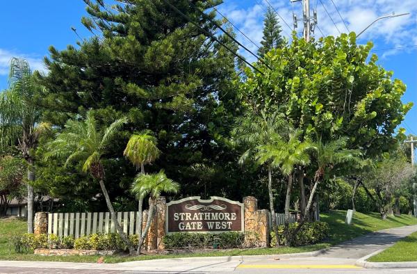 Strathmore Gate West, 319 Elmira Ct, Royal Palm Beach, Florida 33411, image 1