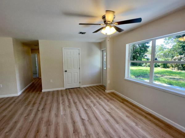 Palm Gardens, 361 Johnston St, Fort Pierce, Florida 34982, image 2