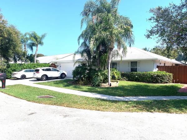 High Ridge Estates, 1309 Skylark Ln, Lantana, Florida 33462, image 1