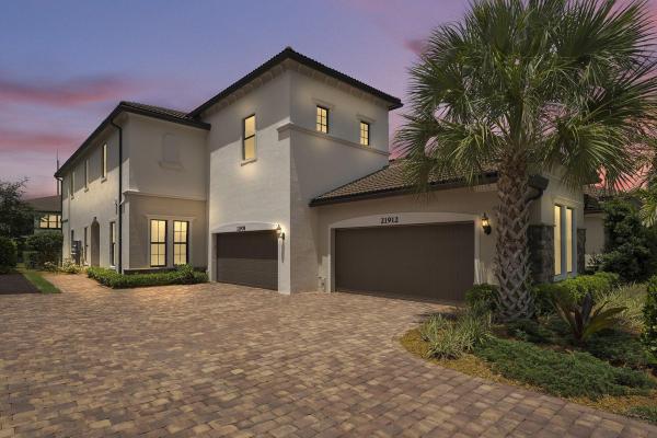 Boca Flores, 21912 Canadensis Cir #201, Boca Raton, Florida 33428, image 1