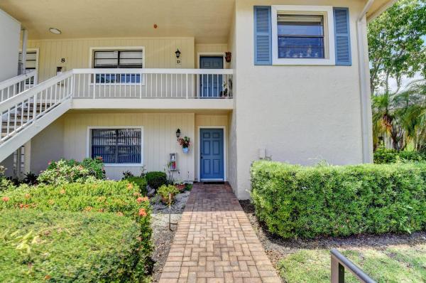 Westgate At Hunters Run, 8 W Westgate Ln #8c, Boynton Beach, Florida 33436, image 1