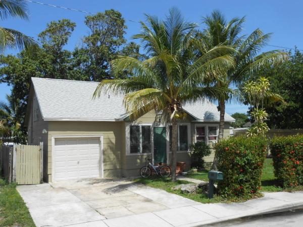 Lake Worth Town, 408 N C St, Lake Worth Beach, Florida 33460, image 1