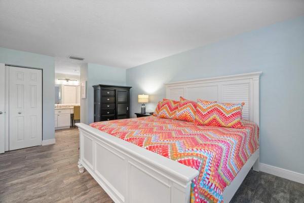 Strathmore Gate, 194 Mastic Tree Ct, Royal Palm Beach, Florida 33411, image 1