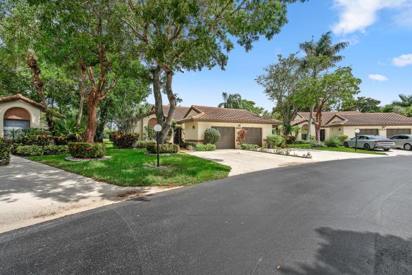 Palm Chase Lakes, 10104 Andrea Ln #A, Boynton Beach, Florida 33437, image 1