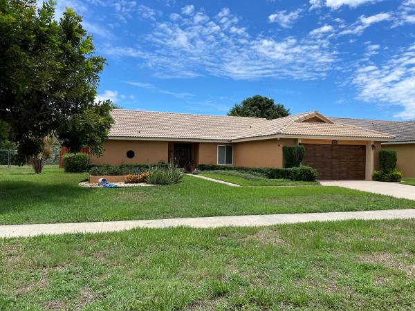 Spencer Lakes, 3824 Shelley Rd, West Palm Beach, Florida 33407, image 1