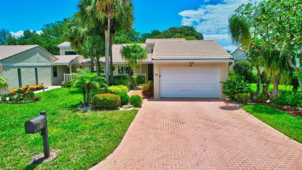 Villas Of Hampshire At Hunters Run, 22 Hampshire Ln, Boynton Beach, Florida 33436, image 1