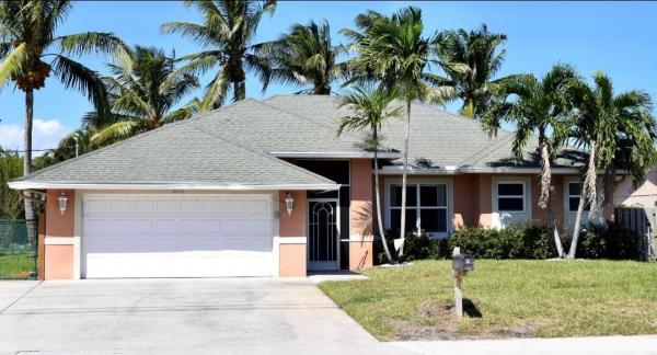 Island Estates, 2215 Hypoluxo Rd, Lake Worth Beach, Florida 33462, image 1