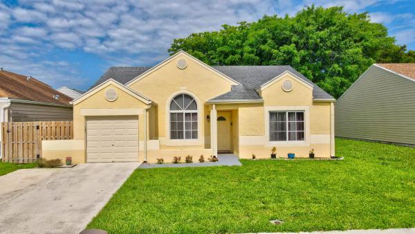 Trends At Boca Raton, 8415 Dynasty Dr, Boca Raton, Florida 33433, image 1
