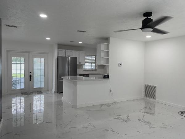 Palm Gardens, 355 Johnston St, Fort Pierce, Florida 34982, image 2